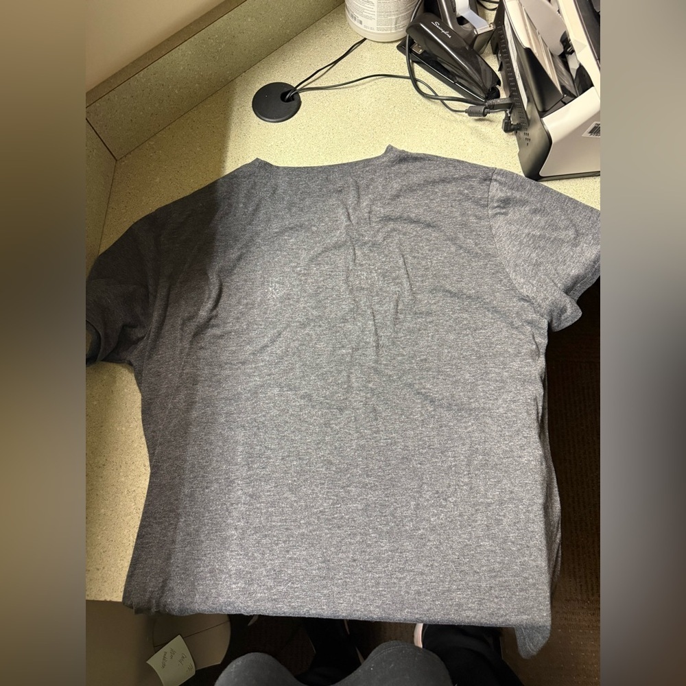 “It’s Me, Hi, I’m The Problem It’s Me” Gray Short Sleeve Graphic Tee - Picture 3 of 3